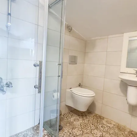 Penzion Cunda Nesos Ayvalı