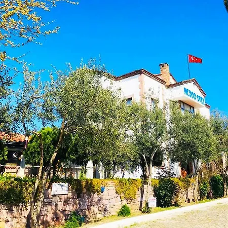Cunda Nesos 4*